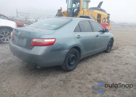 2007 Toyota Camry Le V6 from USA, damaged, VIN 4T1BK46K97U523552
